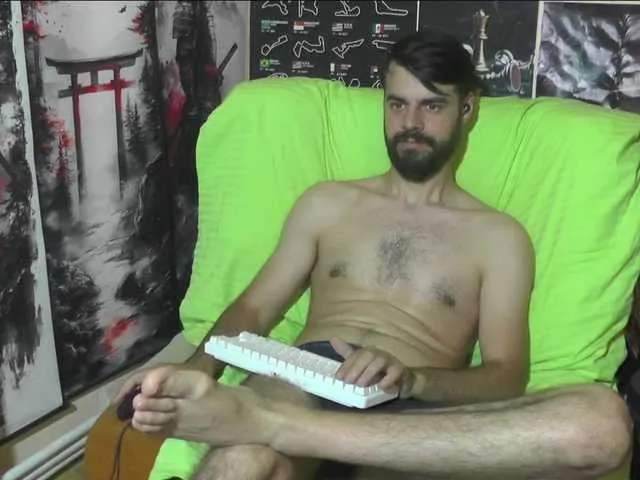 Live sex webcam photo for 00george #293837752