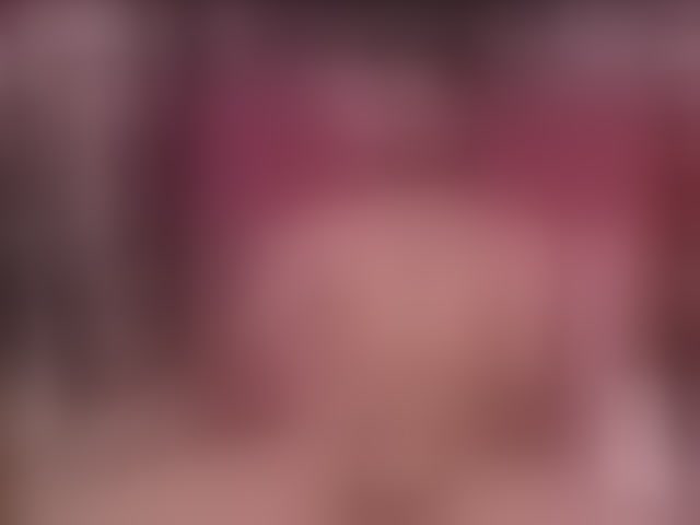 Live sex webcam photo for 00george #293985904
