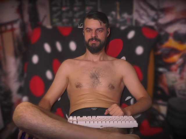 Live sex webcam photo for 00george #294110055