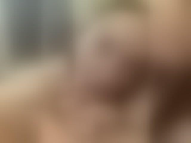 Live sex webcam photo for 0netw03 #294169787