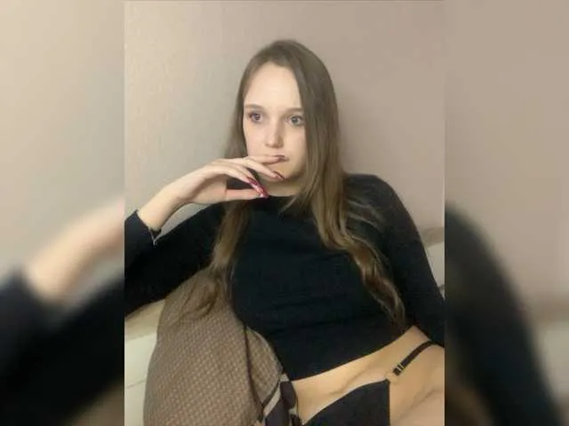 Live sex webcam photo for 1-Di-1 #277755329