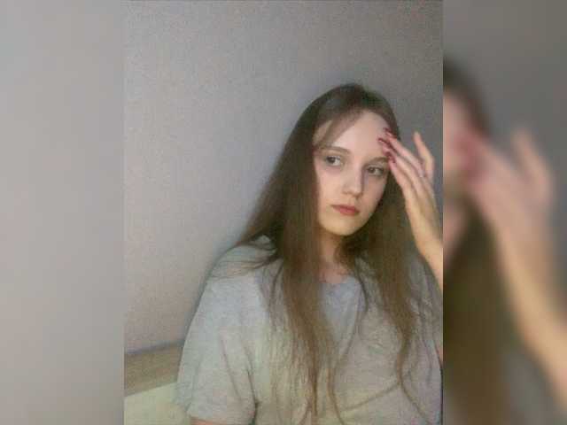 Live sex webcam photo for 1-Di-1 #277779047