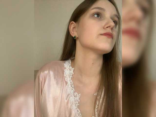 Live sex webcam photo for 1-Di-1 #277854167