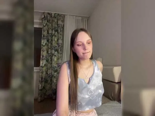 Live sex webcam photo for 1-Di-1 #290871305