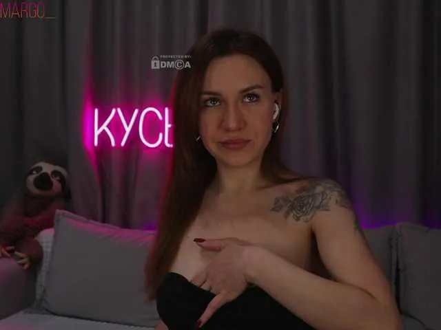 Live sex webcam photo for 1-x #290769597