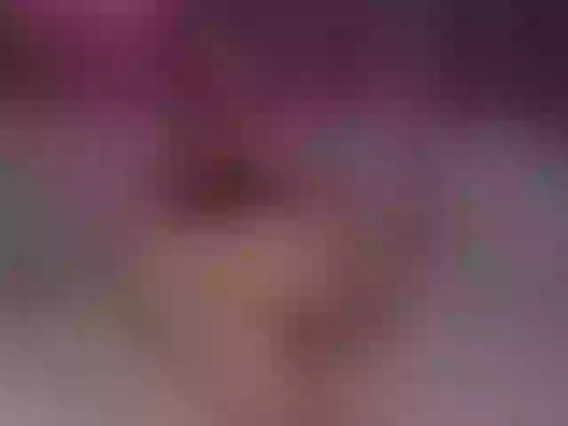 Live sex webcam photo for 1-x #290886365