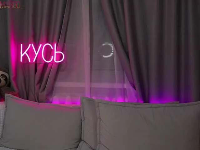 Live sex webcam photo for 1-x #290912638