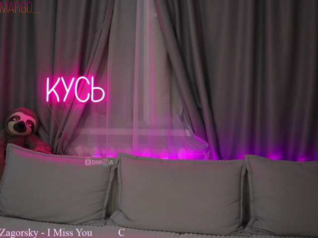 Live sex webcam photo for 1-x #291235803