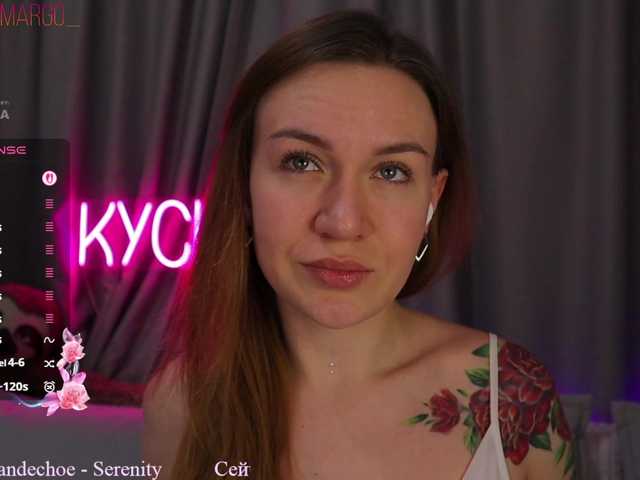 Live sex webcam photo for 1-x #291539435