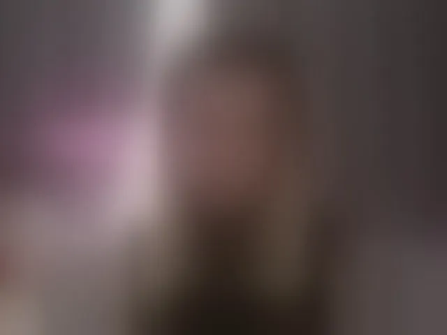 Live sex webcam photo for 1-x #293161027
