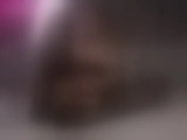 Live sex webcam photo for 1-x #293273008