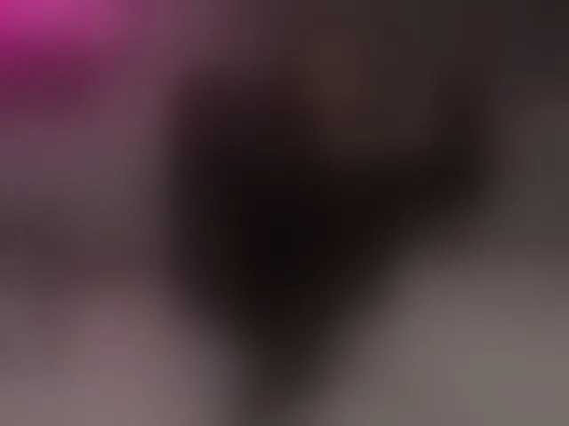 Live sex webcam photo for 1-x #293402733