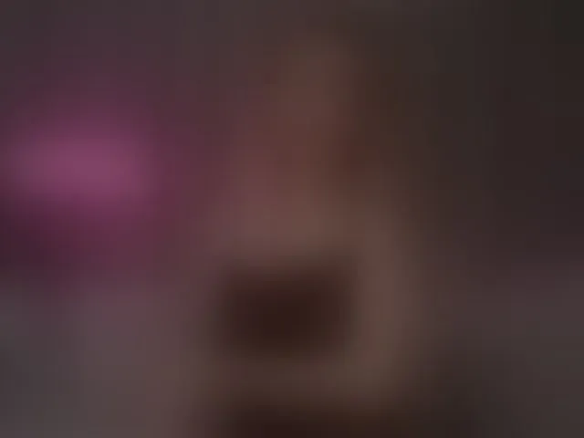 Live sex webcam photo for 1-x #293498506