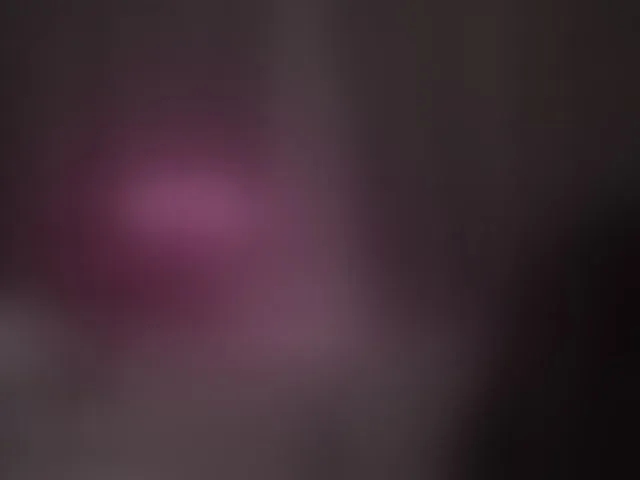 Live sex webcam photo for 1-x #294014450