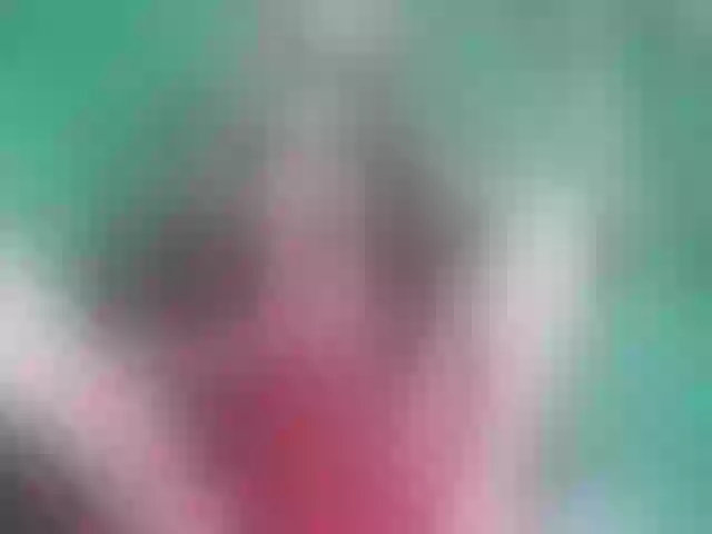 Live sex webcam photo for 11NCHSELFSUCKTS #277382829