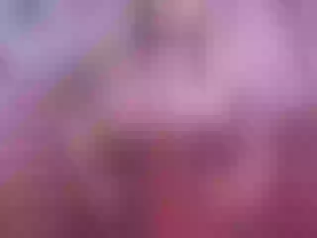 Live sex webcam photo for 11NCHSELFSUCKTS #277402119