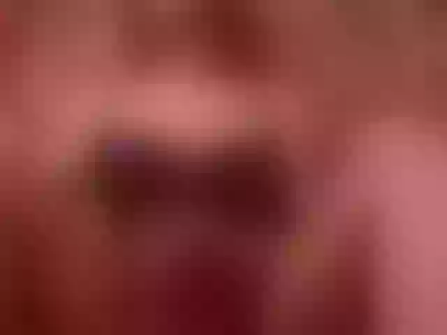Live sex webcam photo for 11NCHSELFSUCKTS #278123504