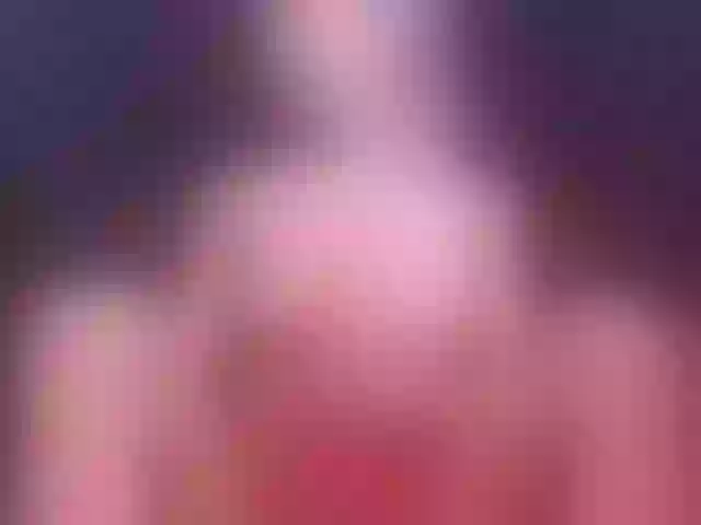 Live sex webcam photo for 11NCHSELFSUCKTS #289731202