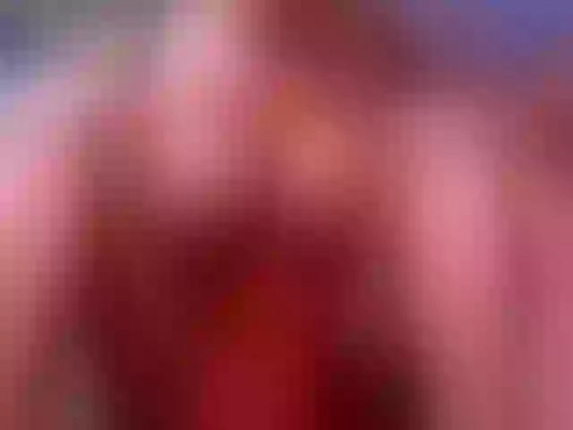 Live sex webcam photo for 11NCHSELFSUCKTS #290385167
