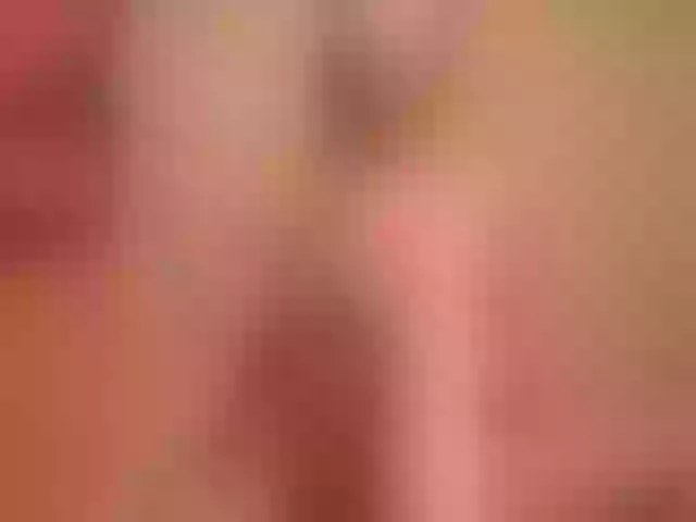 Live sex webcam photo for 11NCHSELFSUCKTS #291916368