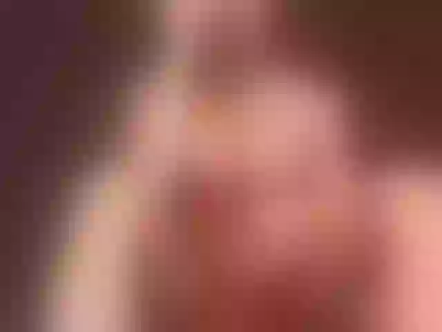 Live sex webcam photo for 11NCHSELFSUCKTS #291962292
