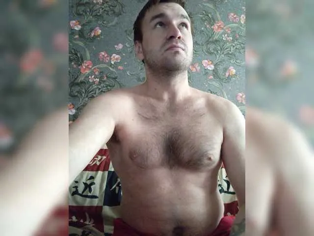 Live sex webcam photo for 123Oksi123 #275638082