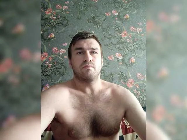 Live sex webcam photo for 123Oksi123 #275639767