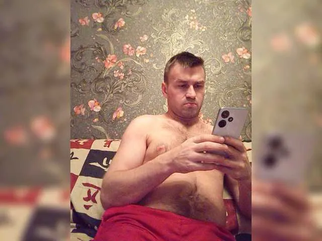Live sex webcam photo for 123Oksi123 #275894011