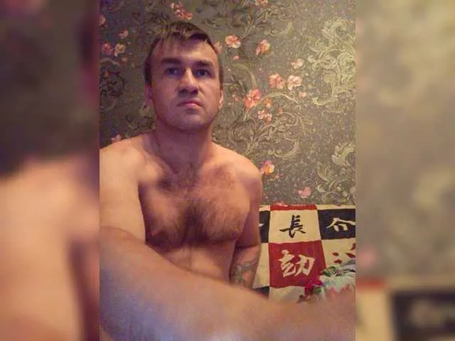 Live sex webcam photo for 123Oksi123 #276270825