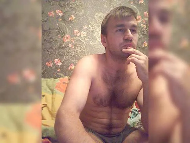 Live sex webcam photo for 123Oksi123 #276300026