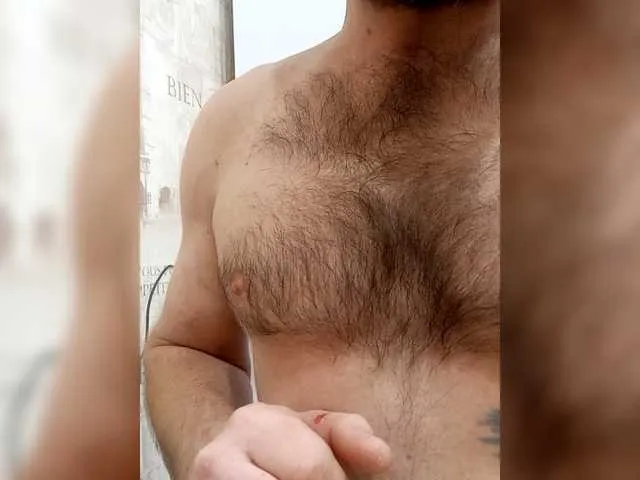 Live sex webcam photo for 123Oksi123 #293338918