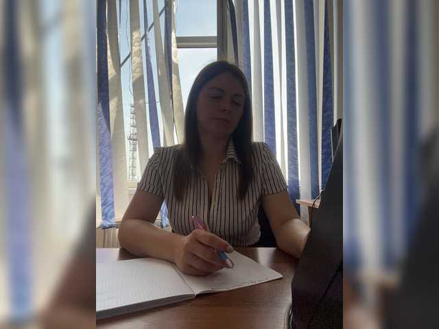 Live sex webcam photo for 17Alisa1717 #273197105