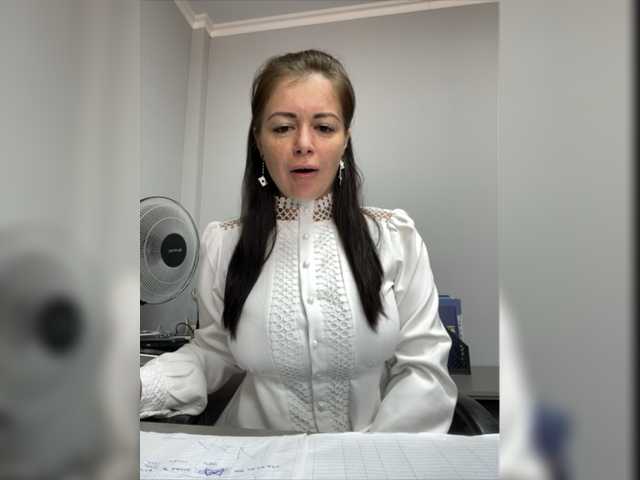 Live sex webcam photo for 17Alisa1717 #276197708