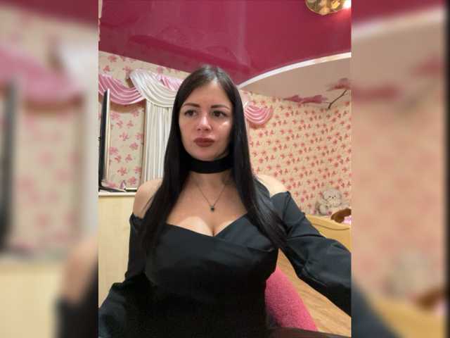 Live sex webcam photo for 17Alisa1717 #276435015