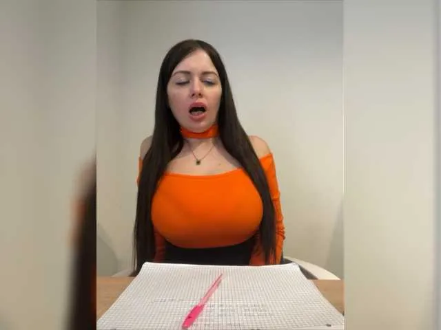 Live sex webcam photo for 17Alisa1717 #277608995