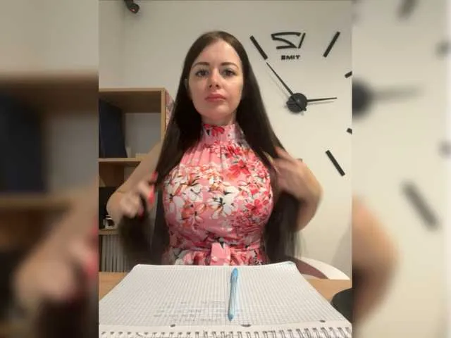 Live sex webcam photo for 17Alisa1717 #277789845