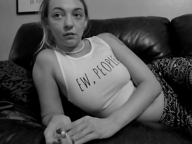 Live sex webcam photo for 1800fckyu #275716443