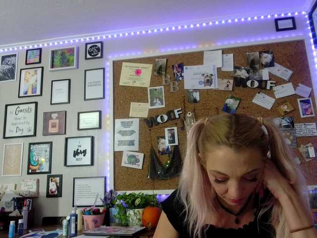 Live sex webcam photo for 1800fckyu #276391716