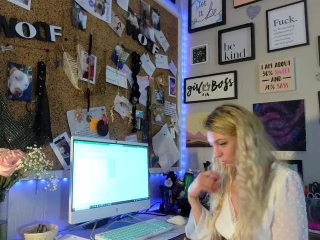 Live sex webcam photo for 1800fckyu #276690024