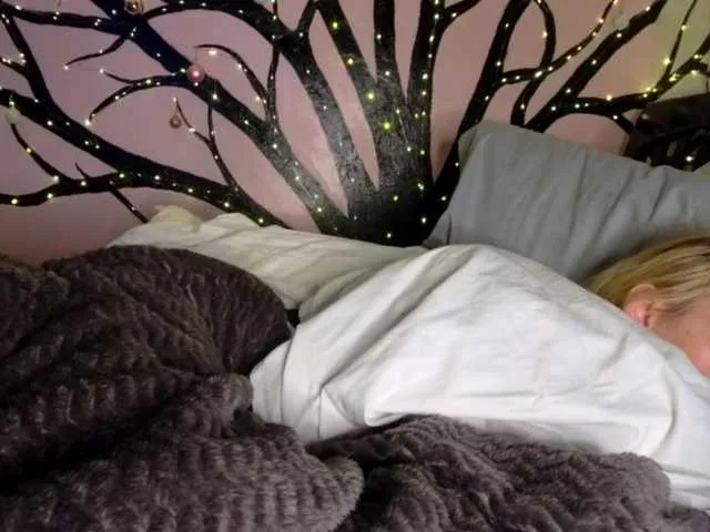 Live sex webcam photo for 1800fckyu #276940806