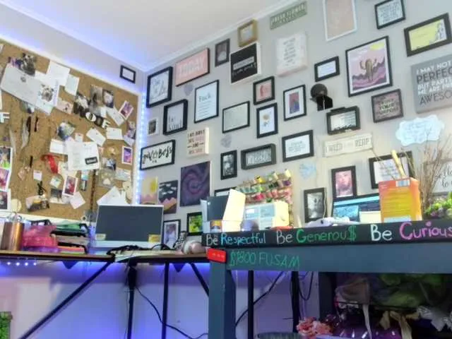 Live sex webcam photo for 1800fckyu #277144726