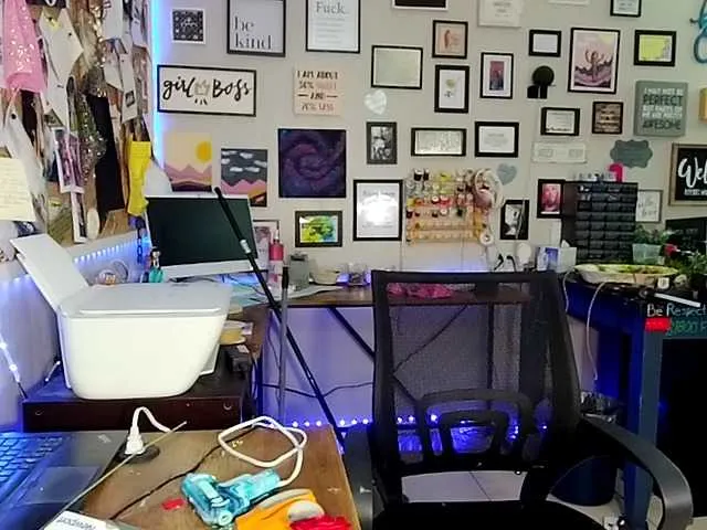 Live sex webcam photo for 1800fckyu #277388123