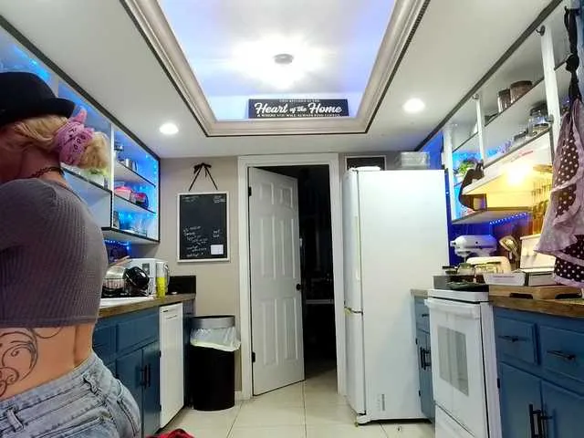 Live sex webcam photo for 1800fckyu #277399147