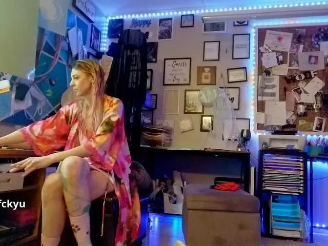 Live sex webcam photo for 1800fckyu #277529861