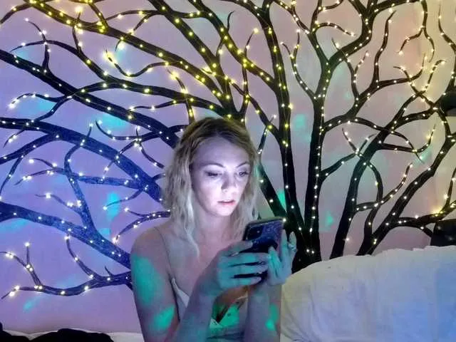 Live sex webcam photo for 1800fckyu #278123822