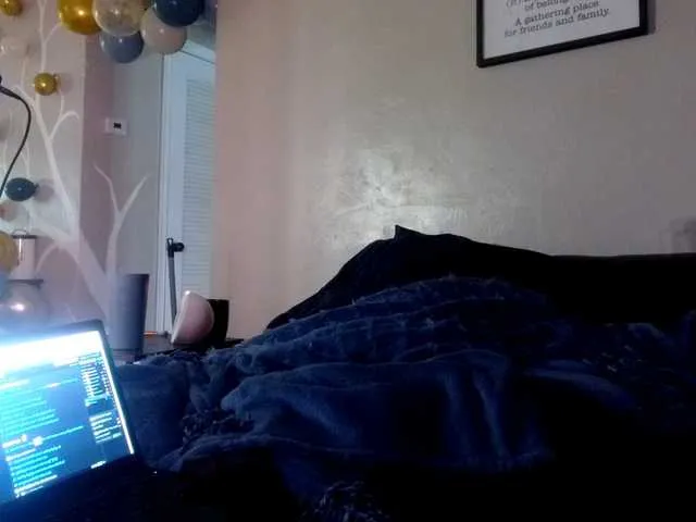 Live sex webcam photo for 1800fckyu #289904324