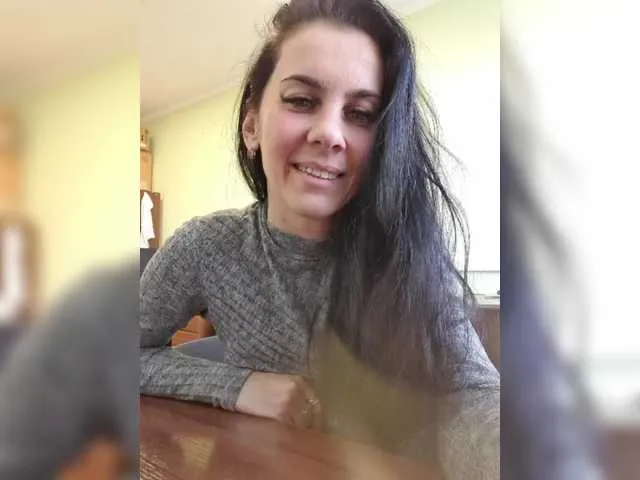 Live sex webcam photo for 1Glorya1 #290466275
