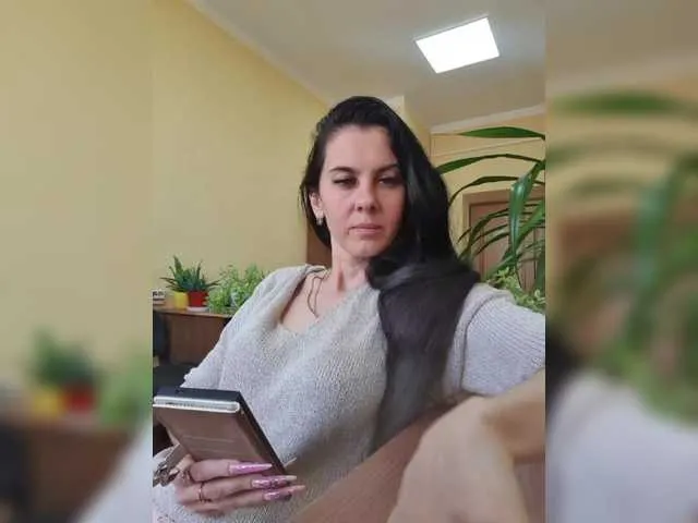 Live sex webcam photo for 1Glorya1 #291034906