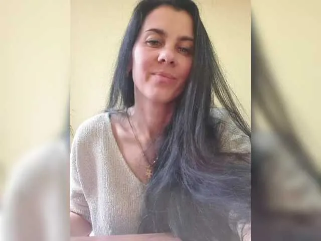 Live sex webcam photo for 1Glorya1 #291090952