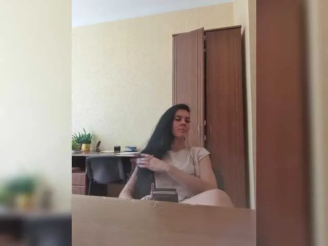 Live sex webcam photo for 1Glorya1 #291602612